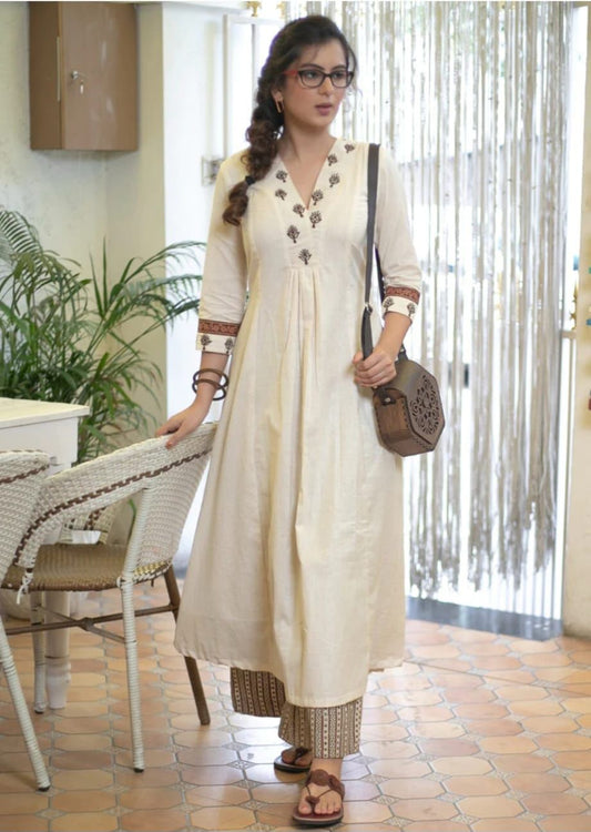 Elegant Off-White Cotton Kurti Set with Printed Palazzo
